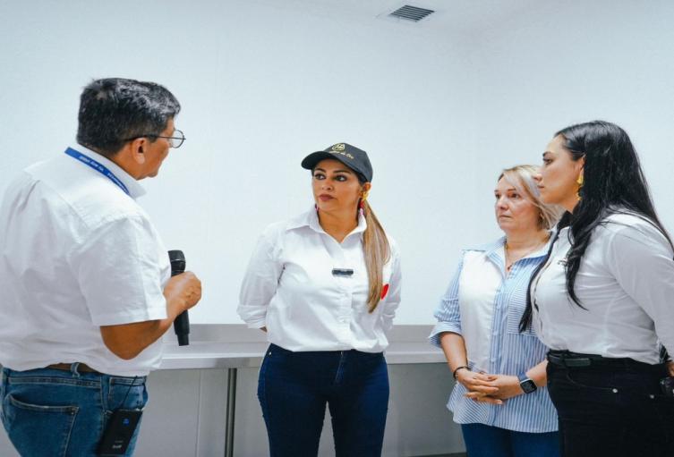 Gobernadora del Tolima en los hospitales