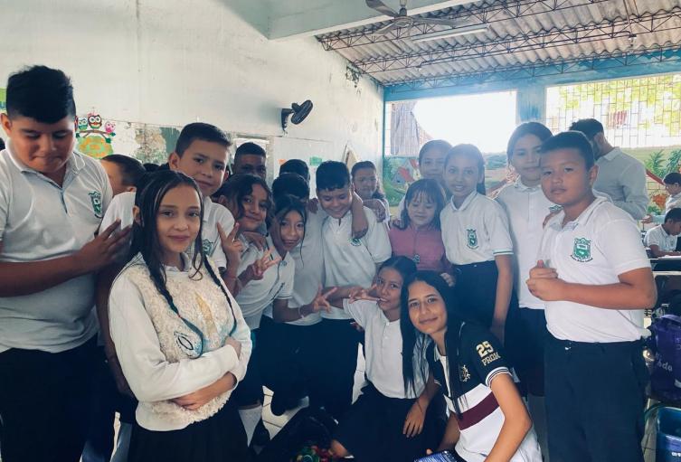 San Luis Tolima estudiantes