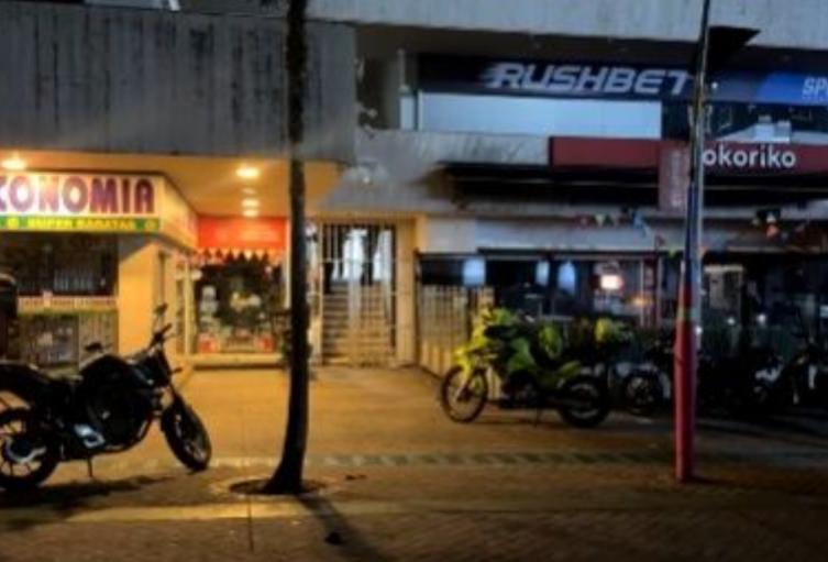 ¡Robo de película en el centro de Ibagué! Amarraron al vigilante y se llevaron más de $60 millones