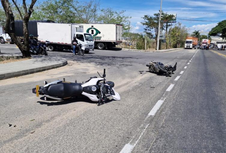 La vía cobró otra vida: grave accidente dejó un muerto y un herido