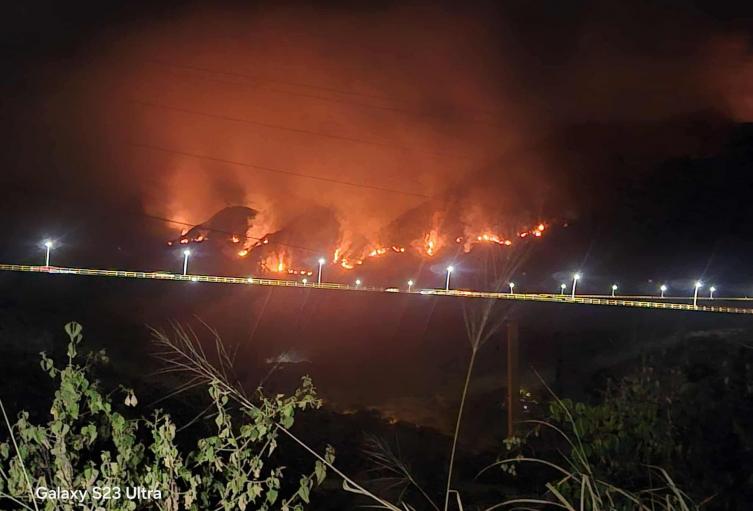 incendio cerro gualanday tres días
