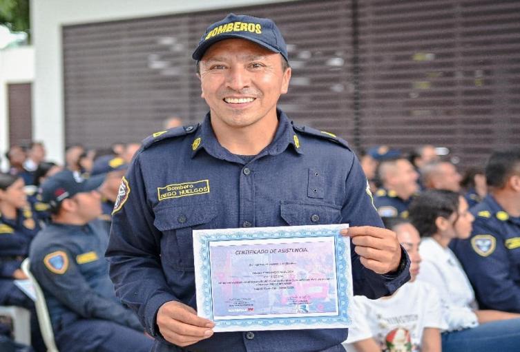 Bomberos oficiales