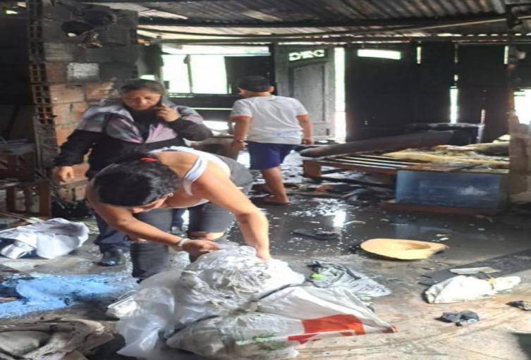 Incendio estructural vivienda barrio Baltazar