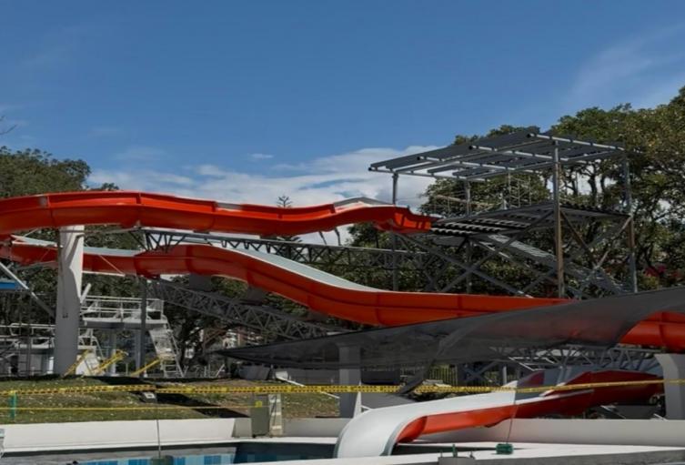 Piscina de olas Ibagué