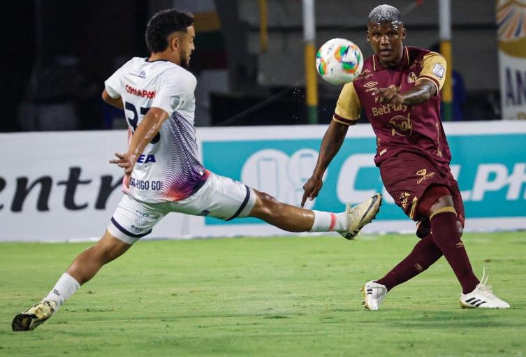 La historia continua en la liga NUNCA Tolima ha podido ganarle a Fortaleza, igualaron a 1 gol iniciando septiembre