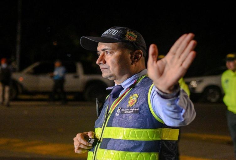 Agente de tránsito Ibagué
