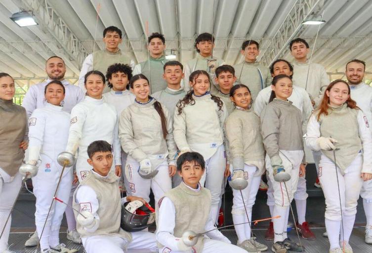 Esgrimistas tolimenses competirán en Sudamericano Juvenil de Esgrima