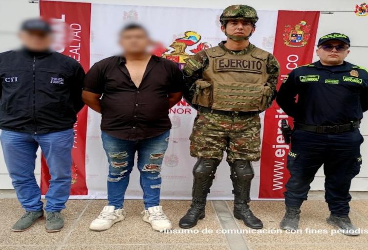 Hombre abusaba a sus hijas | Abusador de menores | Capturado | Septiembre 2025