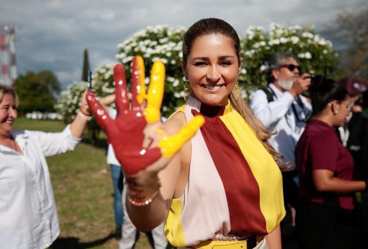 Reeligen a Adriana Magali Matiz como la mejor gobernadora de Colombia