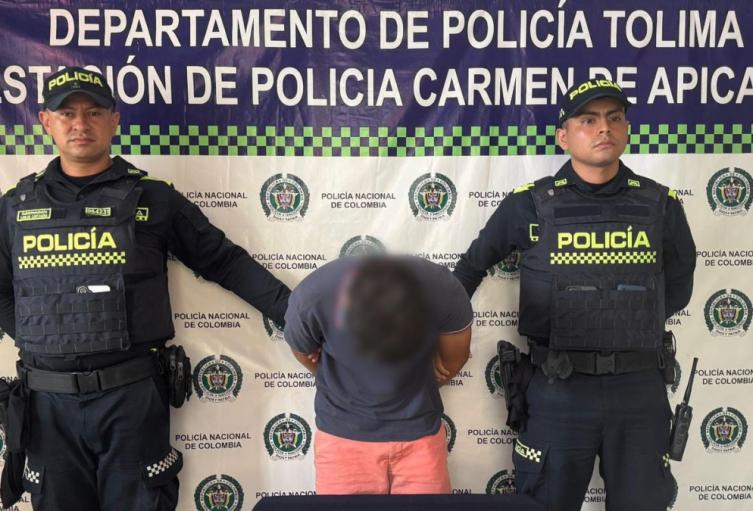 Vecinos detuvieron al sujeto que hirió con machete a una perrita en Carmen de Apicalá
