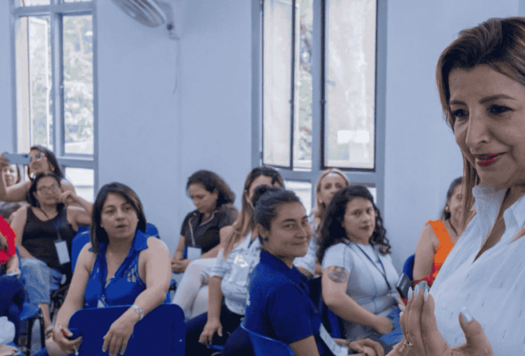  Escuela de Liderazgo Público e Incidencia Política
