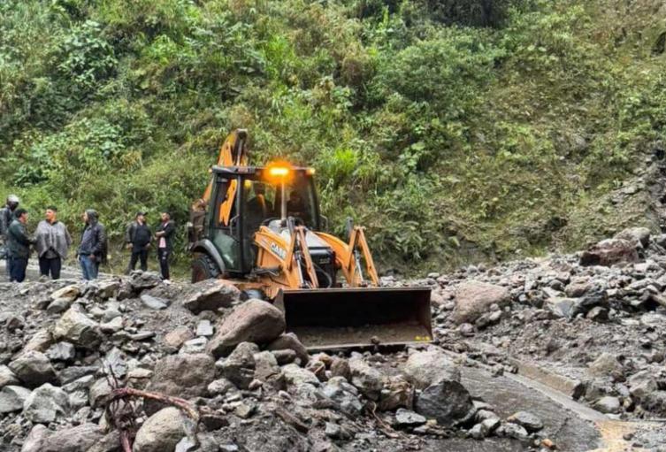 Vía Delgaditas - Herveo | Emergencias por lluvias en Tolima | Lluvias Tolima | Febrero 2025
