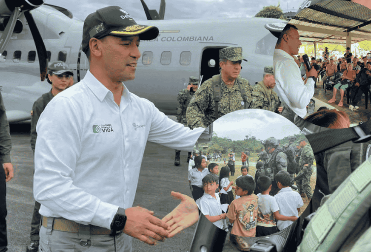 Pedro Sánchez tras aterrizar en el aeropuerto del municipio de Villa Garzón, en el departamento del Putumayo, el 5 de septiembre.
