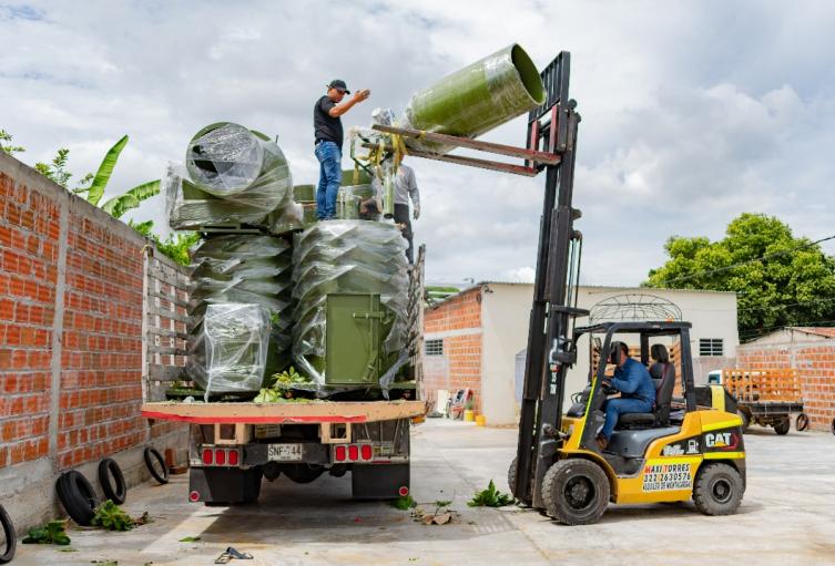 Entregan nueva infraestructura de secado a familias caficultoras de Tello, Huila