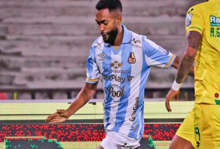 El extremo Jersson González, se recuperó y será de la partida