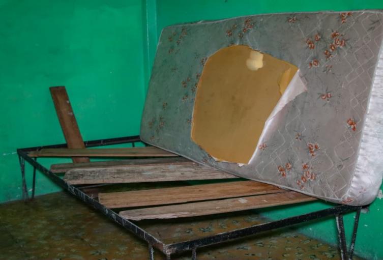 Hospedaje cerrado - plaza 21 