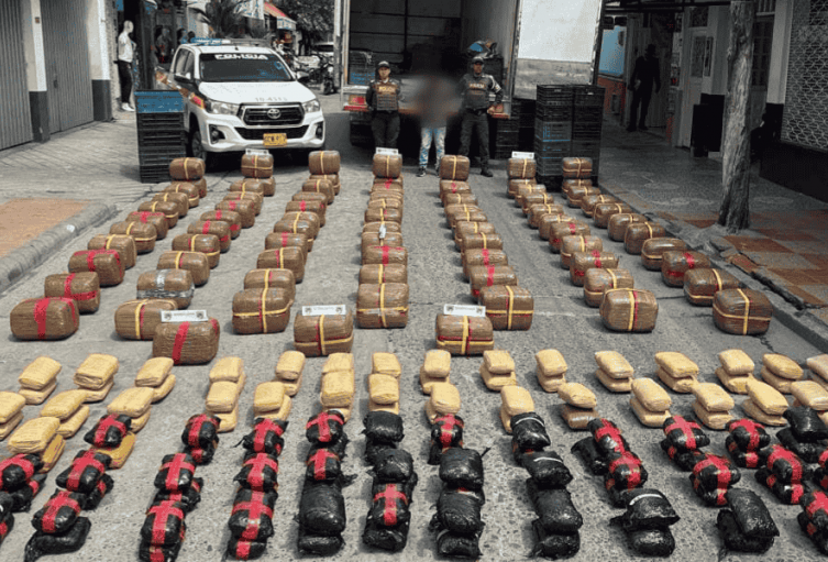 Incautación de cargamento de marihuana en corredor vial del Tolima deja una captura en flagrancia