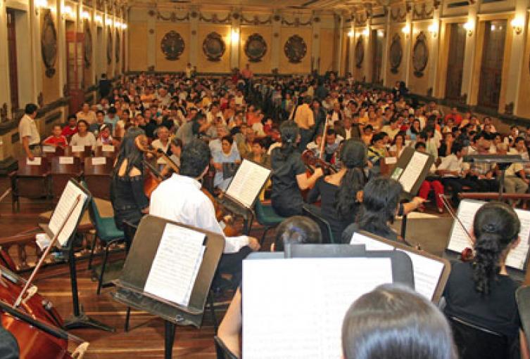 FESTIVAL-MUSICA-SACRA.jpg