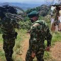 Entregan silla de ruedas al abuelo de un soldado profesional en el Tolima