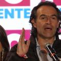 Federico Gutiérrez dando su discurso como candidato presidencial
