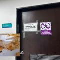 Cucaracha en la cocina Clinica Nuestra 