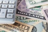 Dólar tocó los $3.300 por incertidumbre en Estados Unidos 