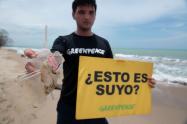 Plásticos en costas colombianas. 