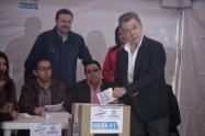 El expresidente Juan Manuel Santos fue uno de los líderes que promovió el Sí dentro del referendo. 