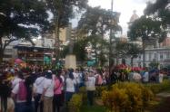 Uniformados de la Policía Metropolitana de Ibagué hicieron presencia en el sitio para evitar alteraciones de orden público. 