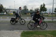 La bicicleta, uno de los principales medios de transportes en el día sin carro