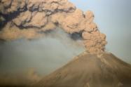 Piden elevar a naranja la alerta sobre el volcán