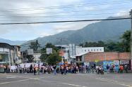 La protesta dio resultado. Implementación de bicicarril por la avenida Ambalá ya no iría
