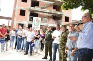El mandatario seccional advirtió que el proyecto de vivienda fue contratado por el gobierno anterior