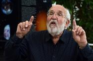 Nobel de Física dice que Dios no cabe en el universo