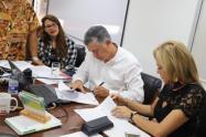 A pesar de las diferencias, ayer se realizó el primer encuentro entre las partes