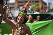 Poblaciones indígenas participaron en la marcha del paro nacional, en Bogotá