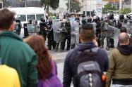 Impactantes imagenes de encapuchados y vandalismo en paro nacional / 21 de enero