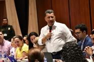 Una de las banderas de Orozco ha sido tener un gobierno de puertas abiertas y ha instado a su equipo a seguir su ejemplo