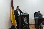 La votación que se adelantó de manera nominal y secreta dejó como nuevo Secretario General de la Asamblea a Luis Enrique Suárez