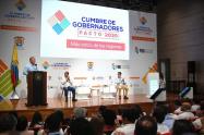 El Presidente subrayó a los gobernadores que las CAR deben servir para el medio ambiente y no para intereses políticos 