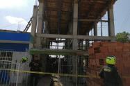 Se desplomó nueva construcción ilegal en Cartagena, cuatro personas resultaron heridas 