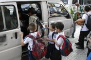 Transporte escolar en el Tolima. Ilustración. 