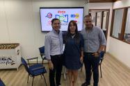 Alcalde en compañia de la Gerente Regional y director administrativo