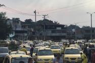 Plantón taxistas en Ibagué