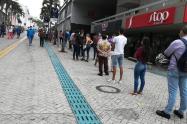 Largas filas en bancos de Ibagué