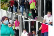 Denuncian aglomeración de personas en la Secretaría de Movilidad de Ibagué 