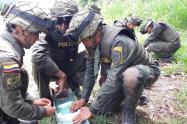 Policías en el CENOP