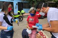 Kits de bioseguridad fueron entregados a habitantes de calle en Neiva 