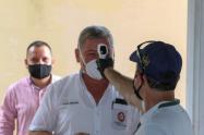 El mandatario confirmó un caso positivo para Coronavirus en un funcionario de la alcaldía