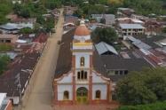 El servicio de transporte intermunicipal y las clases presenciales en los colegios continuarán suspendidos